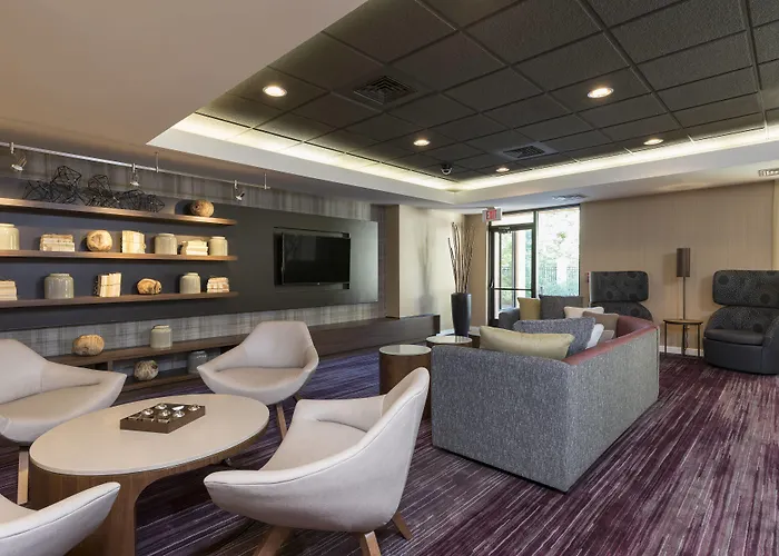 Courtyard By Marriott Traverse City